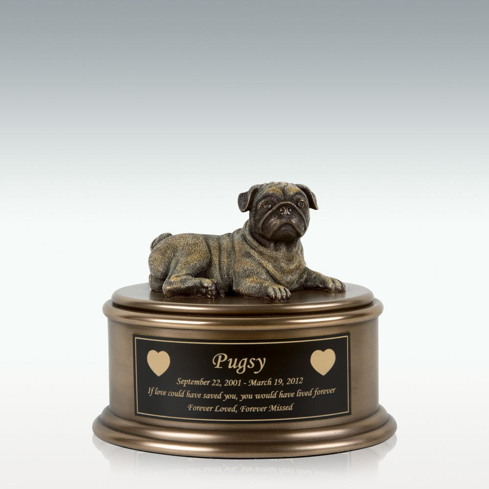 Pug urn 2025