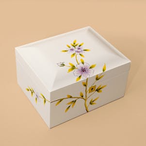 The Eloise Cremation Urn - Free Engraving